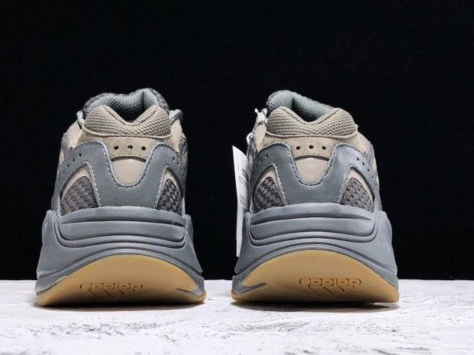 EG6860 Adidas 700 Geode v2 Yeezy Boost 1207